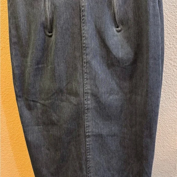 Gray Straight Jeans skirt with pencil midi Fit - Picture 4 of 4